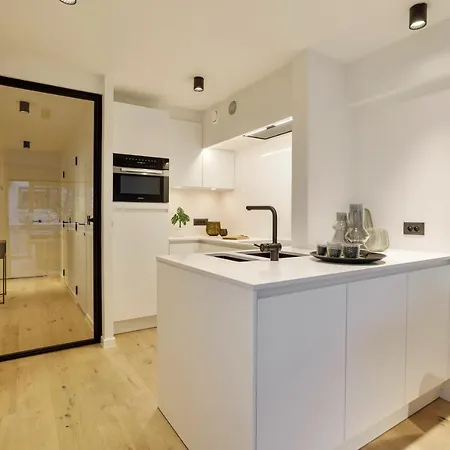 Trendy En Modern Ostendia Apartamento