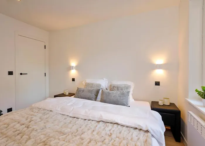 Trendy En Modern Ostendia Apartment *